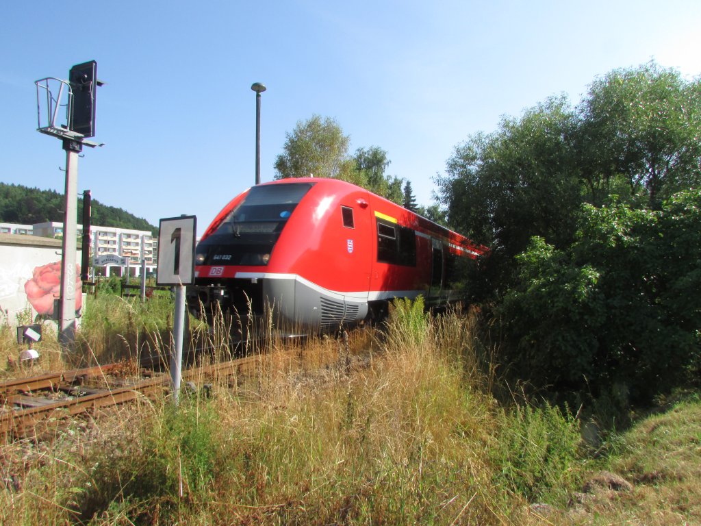 Der 641 032 bei der Ausfahrt aus Friedrichroda am 27.Juli.2013