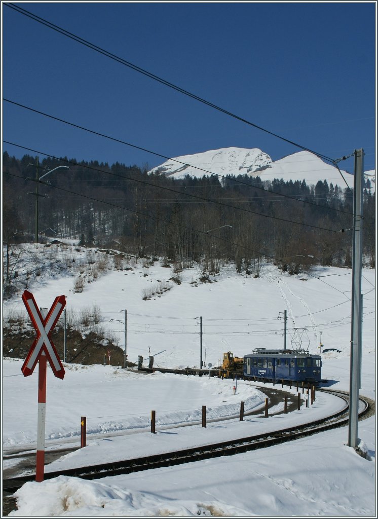 Der BDe 4/4 3002 kurz nach Les Sciernes. 26. Feb. 2013