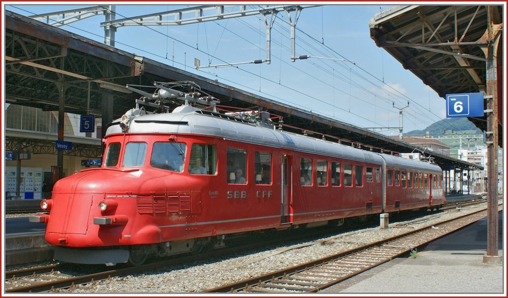 Der RAe 4/8  1021  Churchill  in Vevey. 
28. Juni 2009