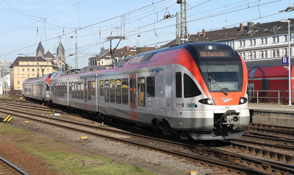 Der SE von Neuwied(Rhein) nach Frankfurt(Main)Hbf bei der einfahrt in den Koblenzer Hbf (07.02.2010) 