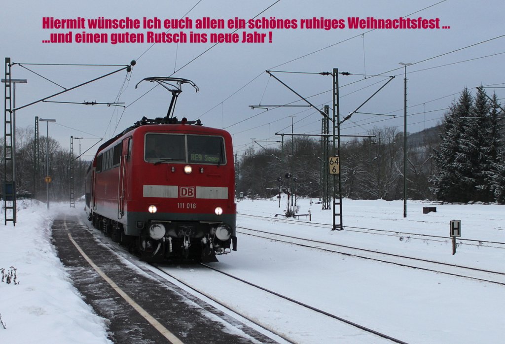 Der Text im Bild sagt alles ;) (111 016 mit RE9 nach Siegen in Au(Sieg) am 28.12.2010