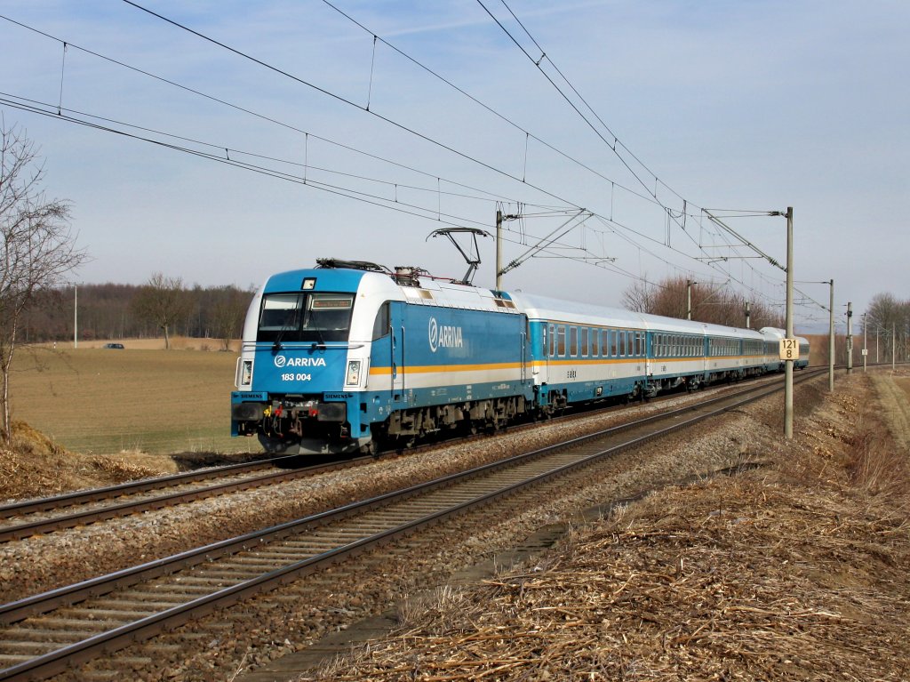 Die 183 004 mit dem ALEX nach Mnchen am 12.03.2011 unterwegs bei Hagelstadt. 
