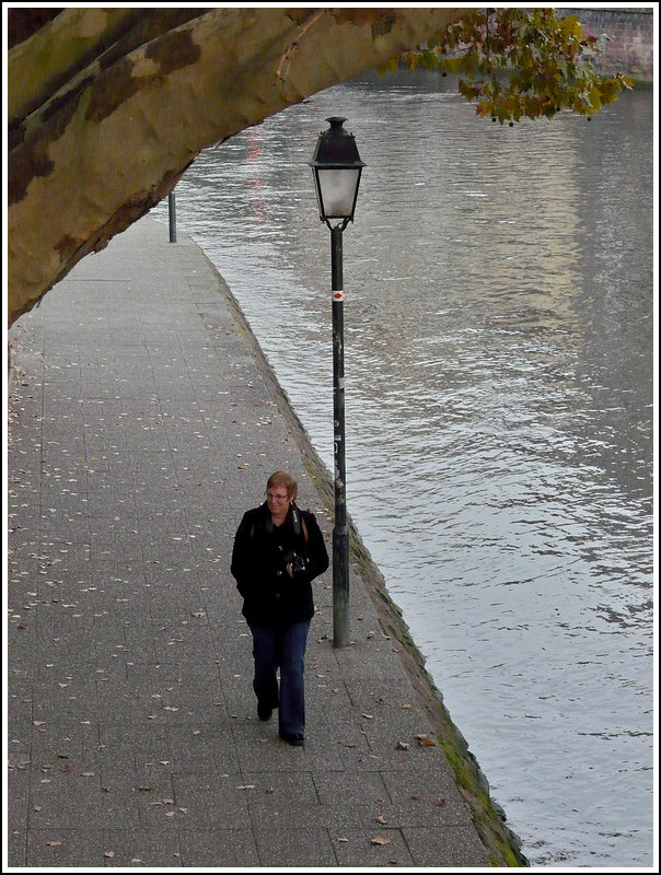 Die Fotografin. Strasbourg, 28.10.2011 (Hans)