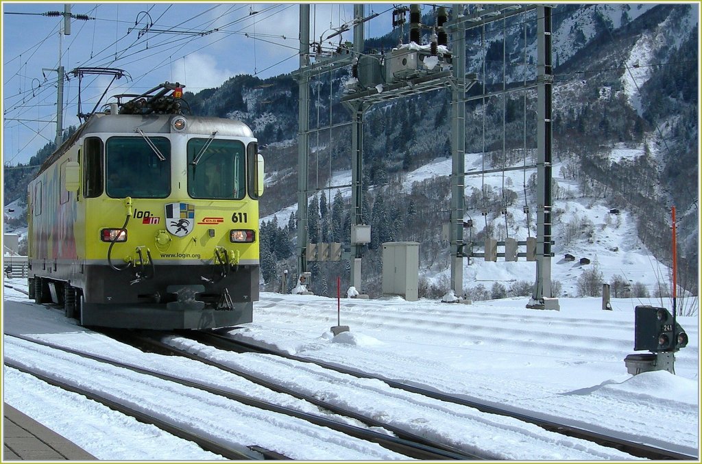 Die RhB Ge 4/4 II auf dem Weg in die  Pause . 
Disentis, den 22. Mrz 2008