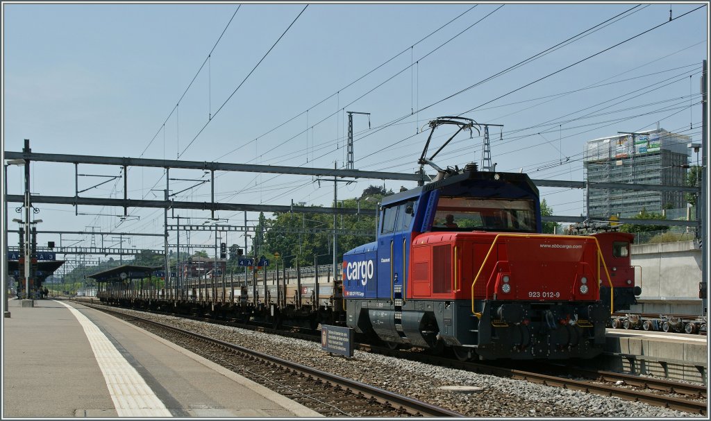 Die SBB Cargo Eem 923 in Morges. 
15.07.2013
 