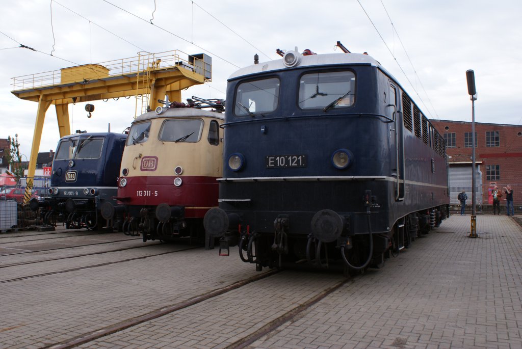 E10 121, 113 311-5 und 181 001-9 am 19.09.2010 in Osnabrck beim Fest 175 Jahre Deutsche Eisenbahn und 125 Jahre Bahnbetriebswerk Osnabrck