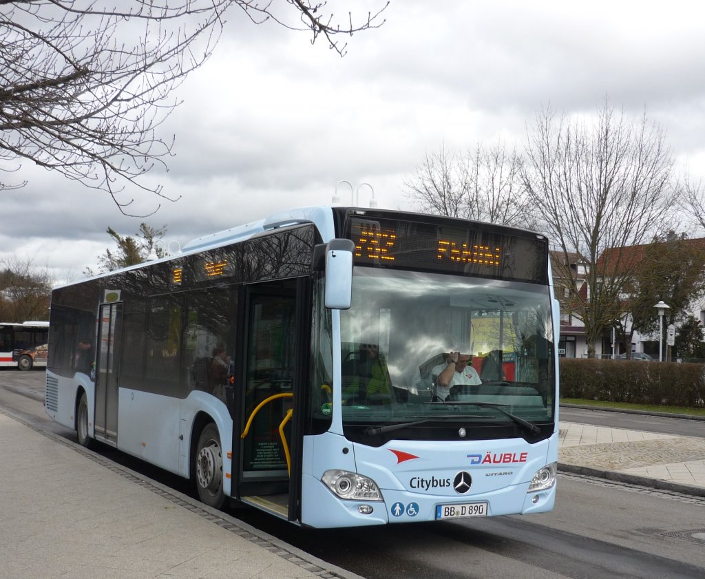 Ein MB-Citaro C2 in Herrenberg am ZOB kurz vor seiner Abfahrt.