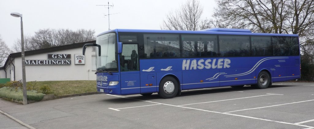 Ein MB-Integro der Fa. Hassler aus Bblingen am Sportplatz in Maichingen. Am 23.03.2013