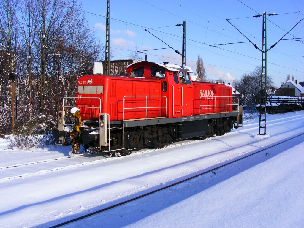 Eine DB 294 steht am 05.01.2009 im Gelsenkirchener Hauptbahnhof.