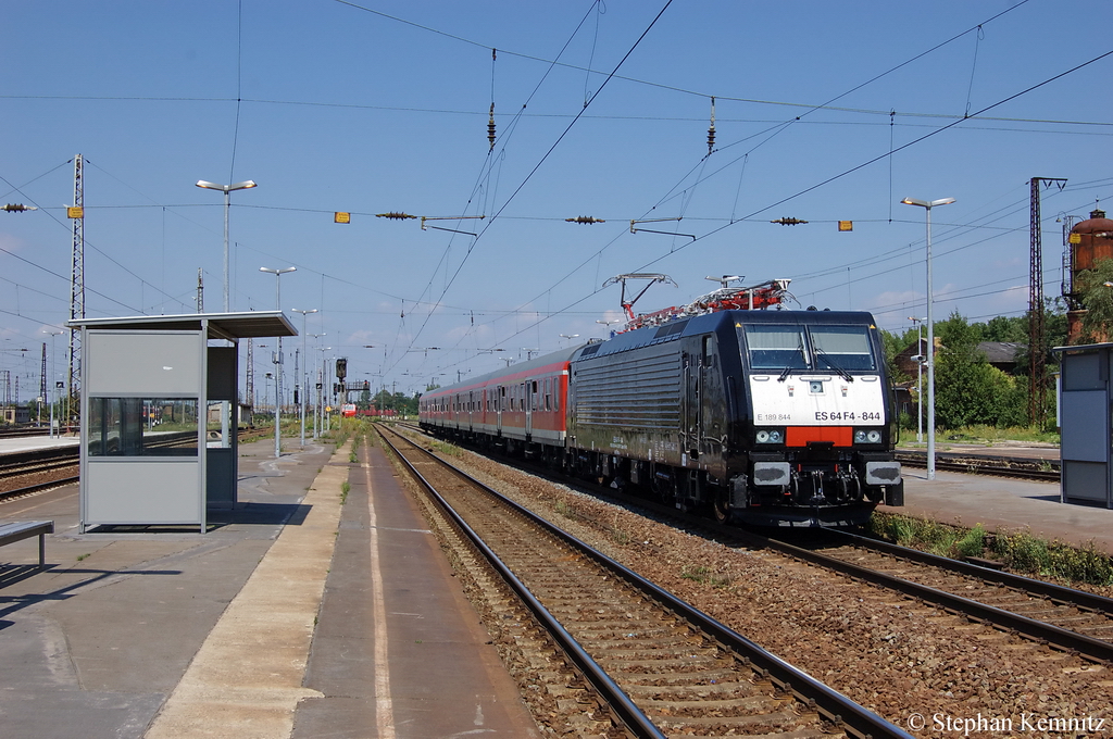 ES 64 F4 - 844 (189 844-4) MRCE im Dienst fr DB-Regio mit der RB20 (RB 16319) von Eisenach nach Halle(Saale) in Grokorbetha. 26.07.2011