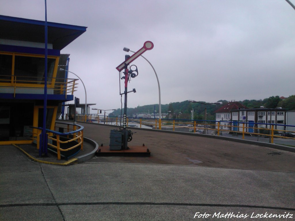 Flgelsignal am Ehemaligen Fhrhafen Sassnitz am 20.5.13