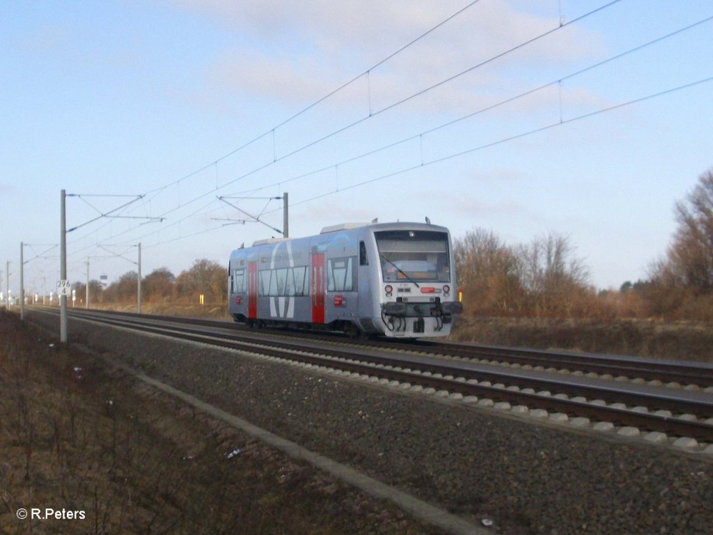 Gesamtbild von VT001 kurz vorm Leipz/Halle Flughafen. 06.03.11