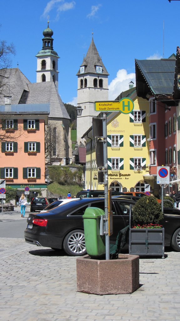 Haltestelle Kitzbhel Stadtzentrum, Betriebsfhrung: Postbus, Stadtbus Kitzbhel. Aufnahme vom 21.4.2012.