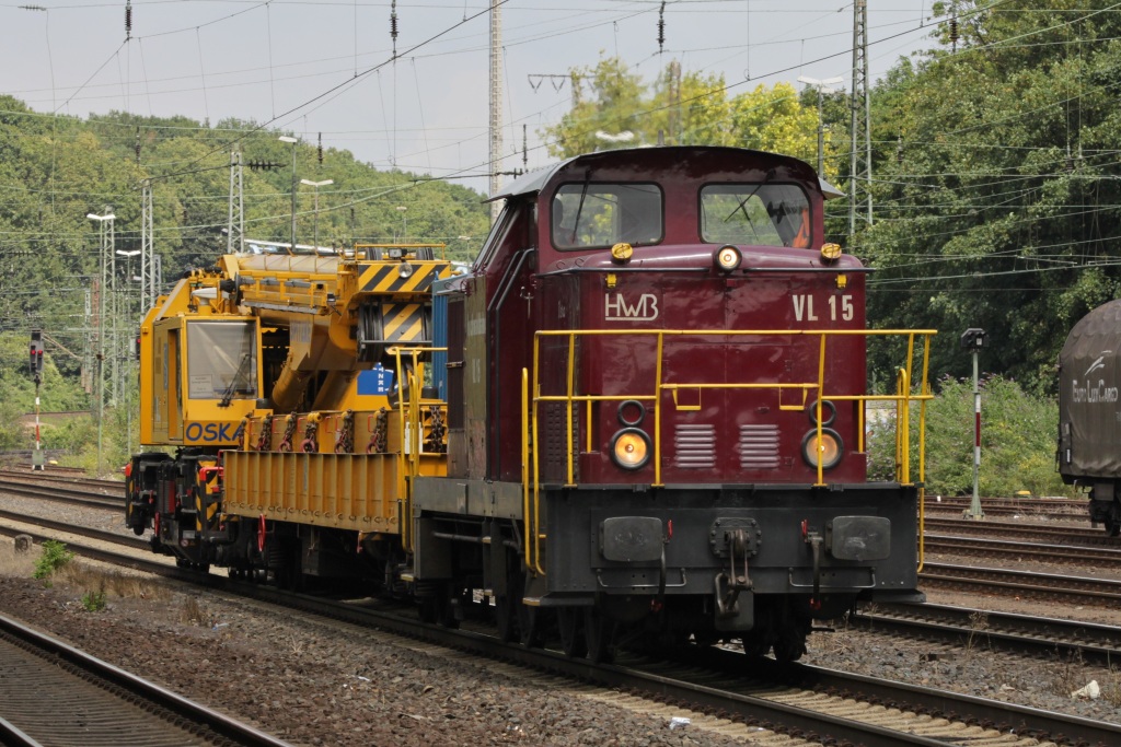 HWB VL 15 zog  Oskar  durch Kln West am 24.07.10