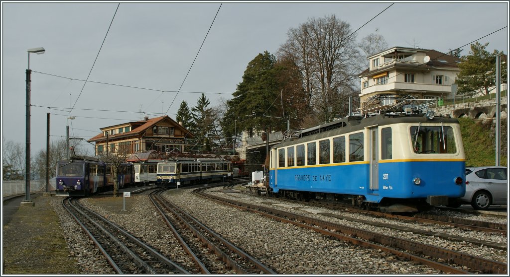 Infolge  Weihnachtsmann-Verkehr  herrscht mchtig viel Betrieb in Glion. 
23. Dez. 2013