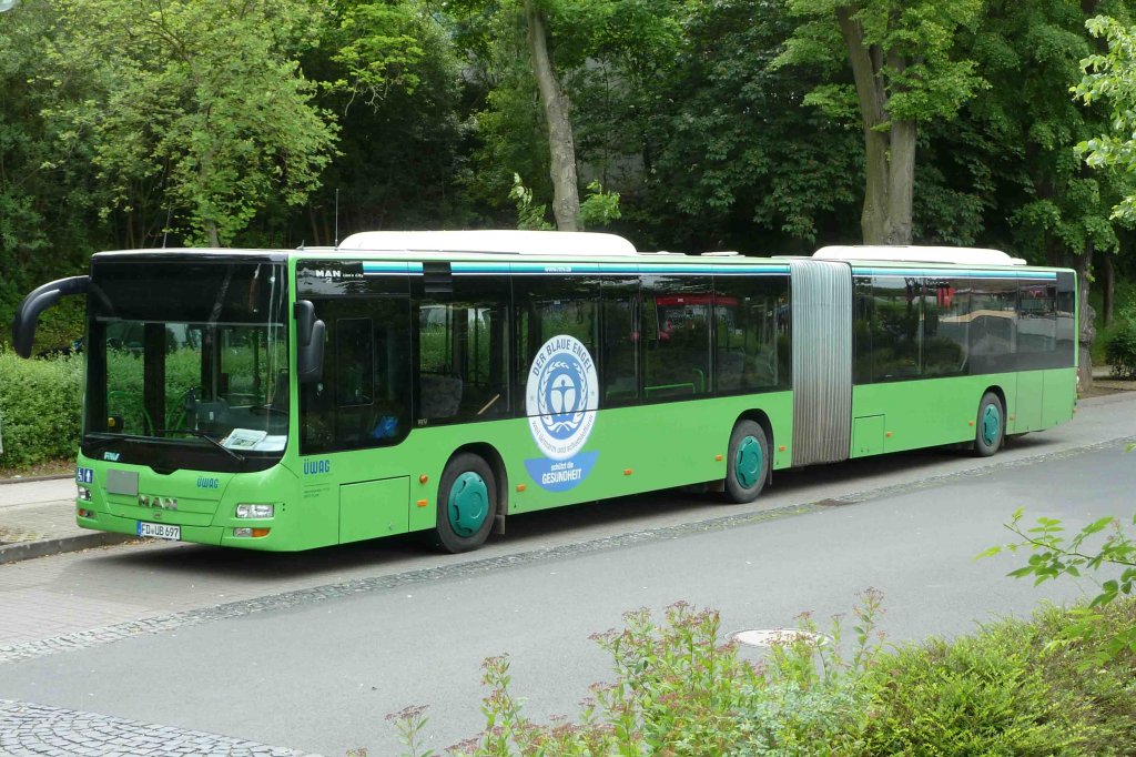 MAN Lion`s City der berlandwerk AG steht am Bahnhof in 36088 Hnfeld, Juni 2012