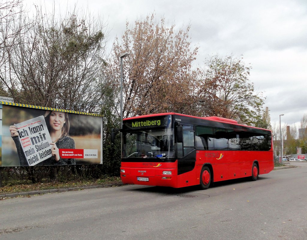 MAN Postbus im Kremser Hafengebeit unterwegs,Krems,Oktober 2012.