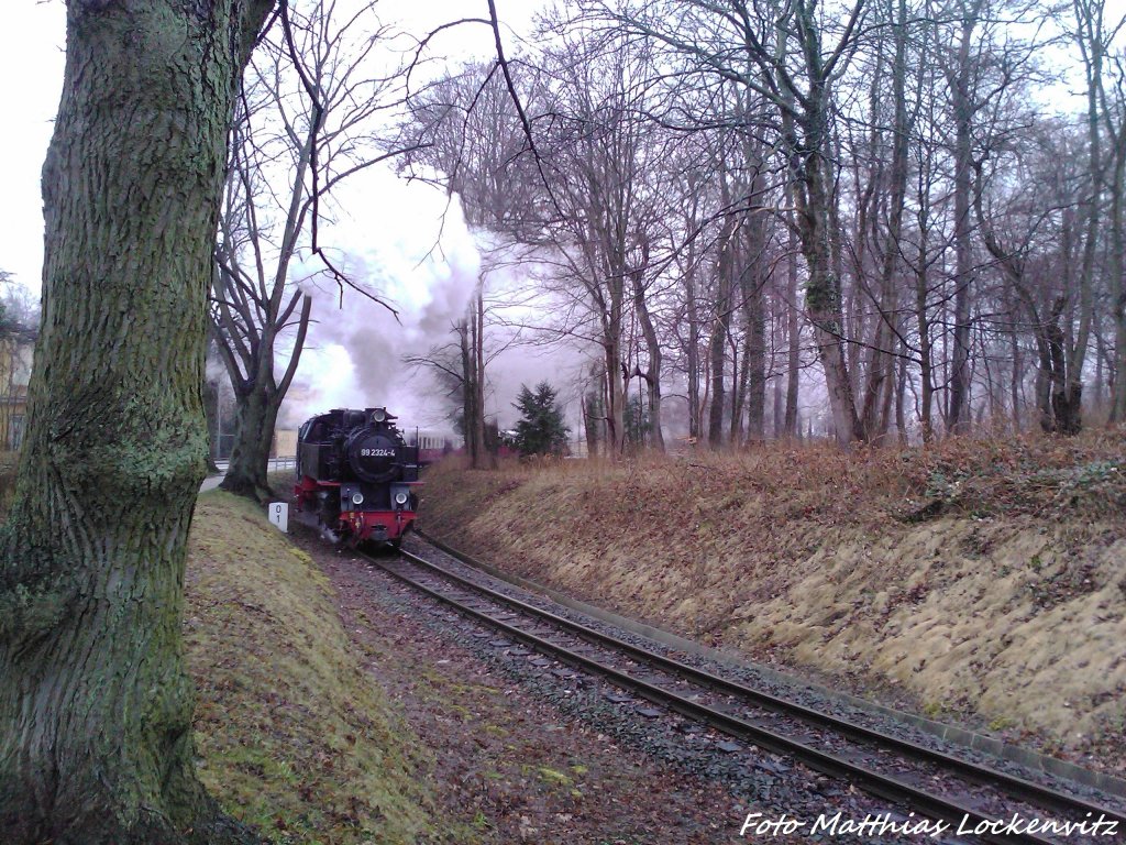 Mecklenburgische Bderbahn Molli 99 2324-4 bei der Einfahrt in den Bahnhof Bad Doberan am 13.4.13