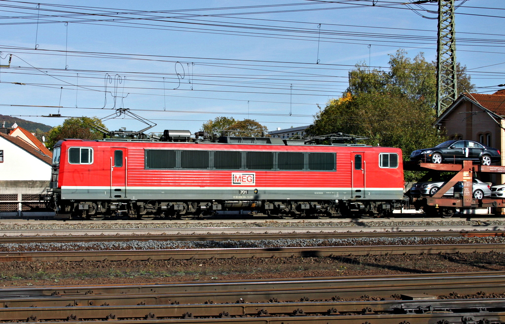 MEG 701 mit Daimlerzug am 14.10.11 in Fulda