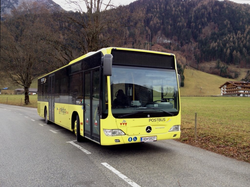 Mercedes-Benz Citaro am 4.12.2011 in Maurach/Achensee bei einer Betriebspause.