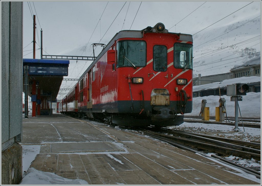 MGB De 4/4 in Andermatt.
15. Mrz 2013