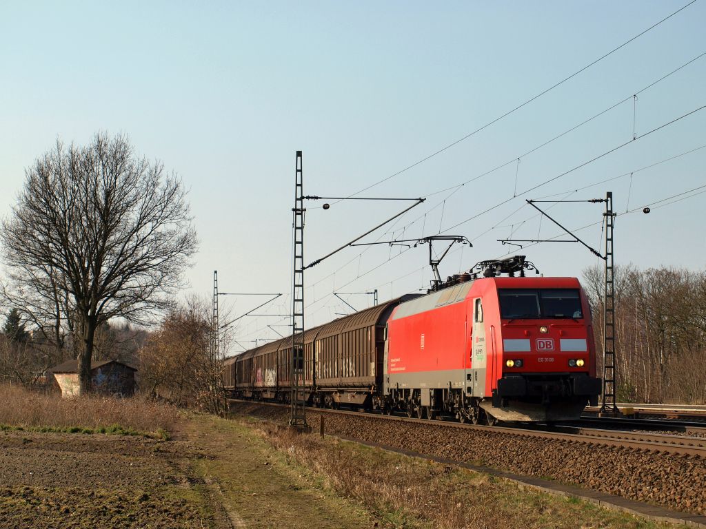 Mit einem Transwaggonzug schlich EG 3108 durch Halstenbek.