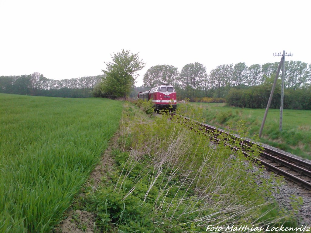 MTEG 118 770-7 als Schlusslicht unterwegs nach Bergen auf Rgen / Hier zwischen Lauterbach (Rgen) & Putbus am 11.5.13