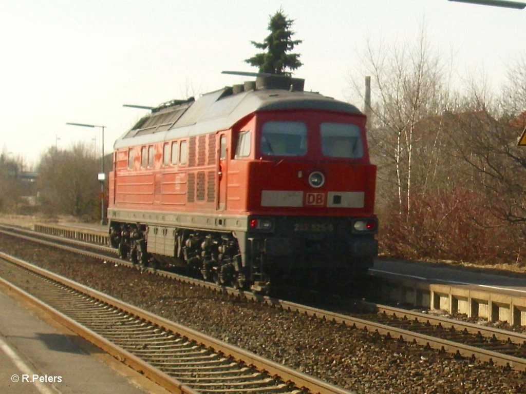 Nachschuss von 233 525-5 in Wiesau. 22.03.11