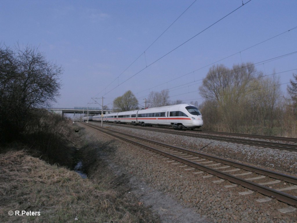 Nachschuss 415 005-8  Marburg  + Unbekannter als ICE 2158 Usti nad Labem hl.n. - Frankfurt/M Flugh. bei Borsdorf. 30.03.11