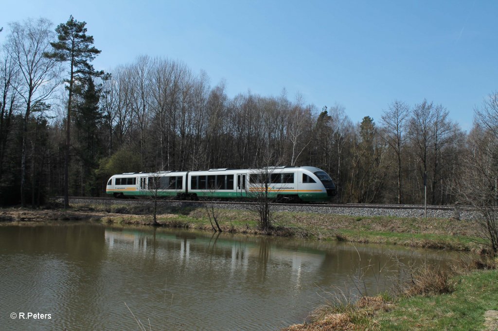 Nachschuss von VT11 als VBG81119 Marktredwitz - Regensburg bei Wiesau. 24.04.13