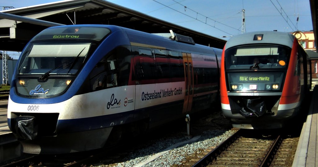 OLA VT 0006 und der Desrio 642 183 zusammen in HRO ! (24.9.2011)