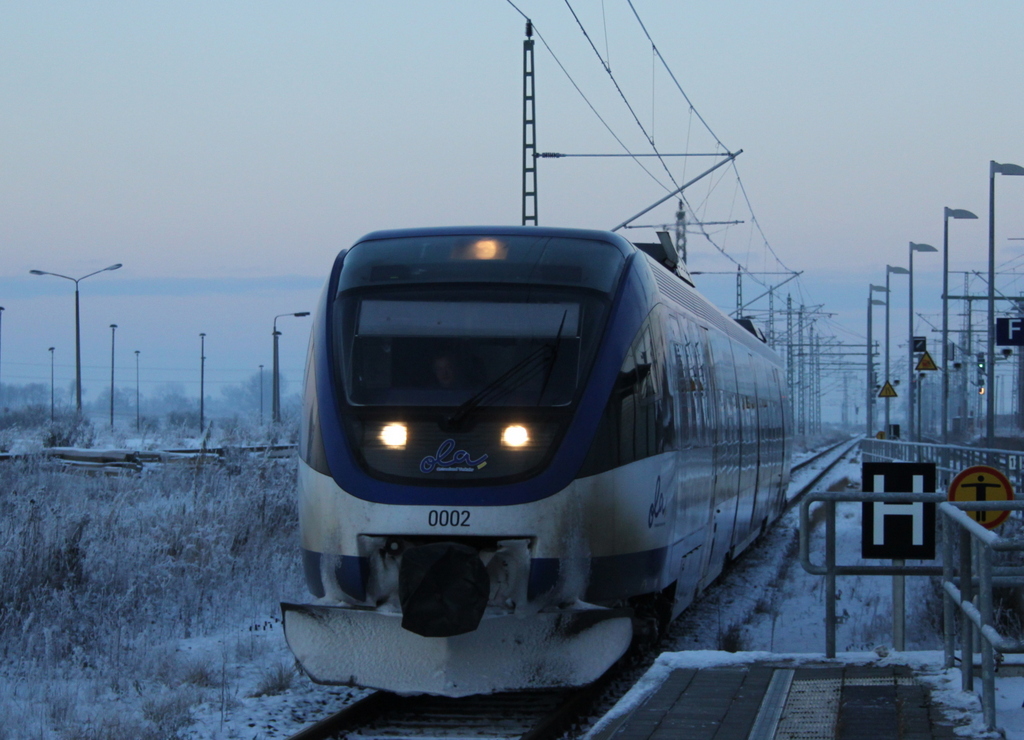 Ostseeland Verkehr GmbH VT 0002 als OLA 79805 nach Ueckermnde Stadthafen am 08.12.2012 in Pasewalk. Gru an den Tf