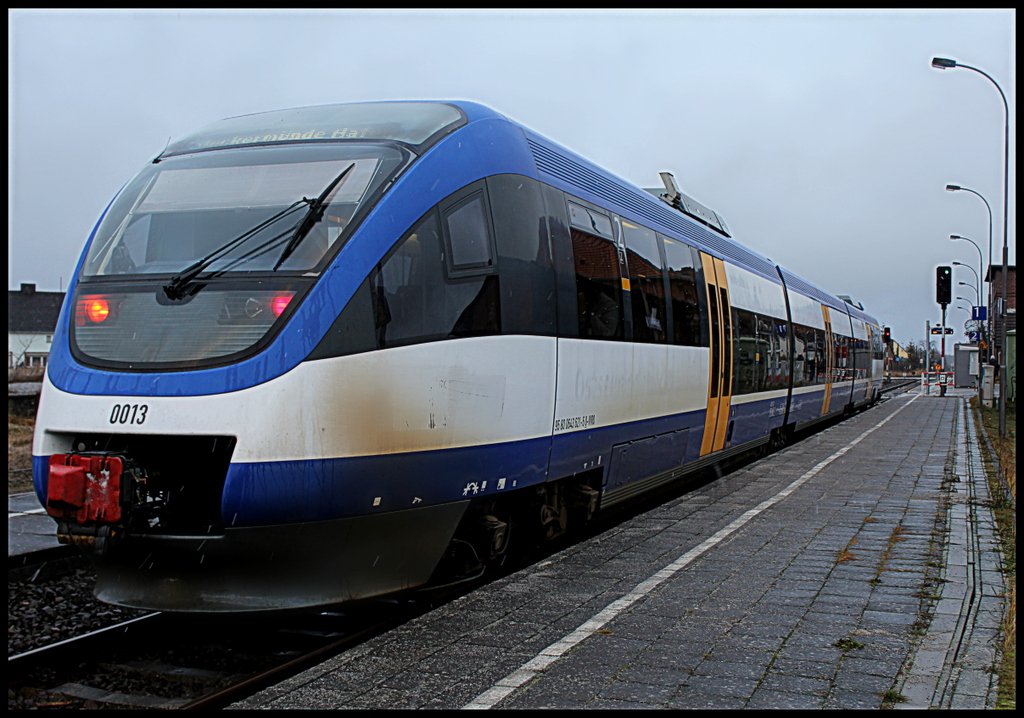 Ostseeland Verkehr GmbH VT 0013 als OLA 79805 nach Ueckermnde Stadthafen am 10.01.13 in Torgelow