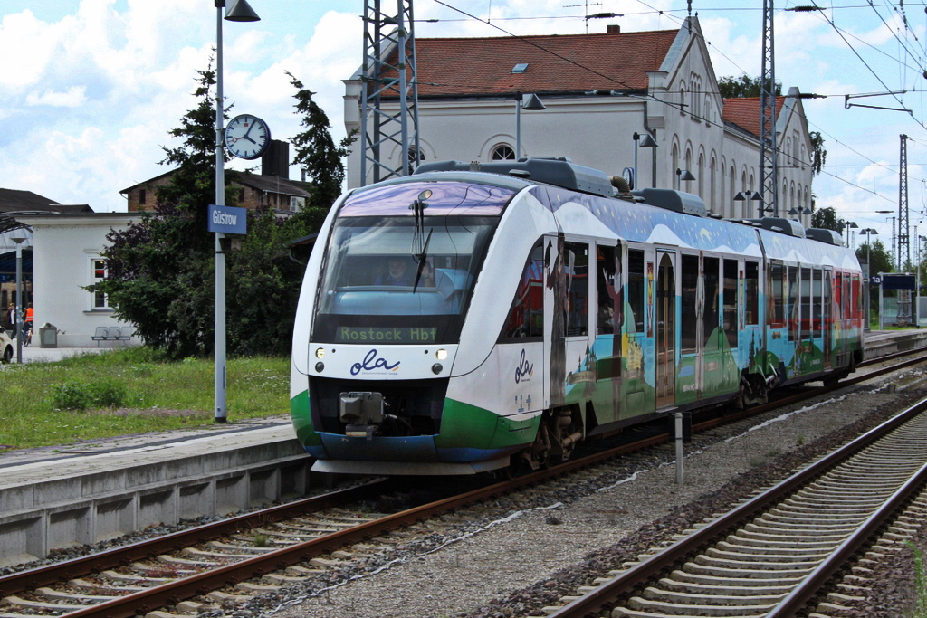 Ostseeland Verkehr GmbH VT 702 am 26.07.11 in Gstrow