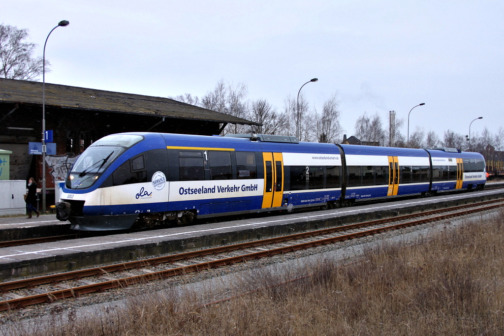 Ostseeland Verkehr VT 0002 als OLA nach Ueckermnde Stadthafen am 02.02.12 in Torgelow