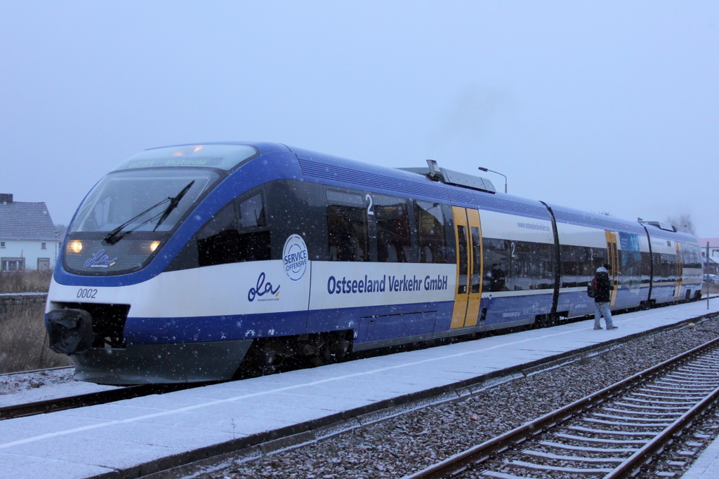 Ostseeland Verkehr VT 0002 als OLA nach Btzow am 02.02.12 in Torgelow