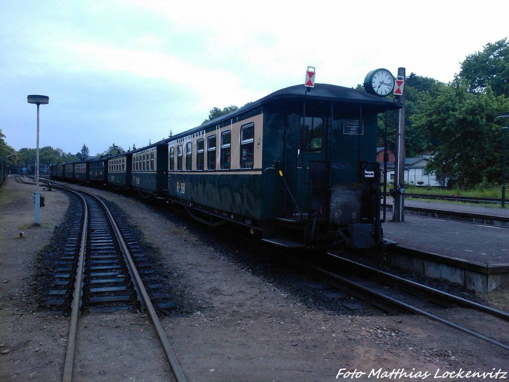 Personenzug der RBB 99 4011 im Bahnhof Putbus am 20.5.13