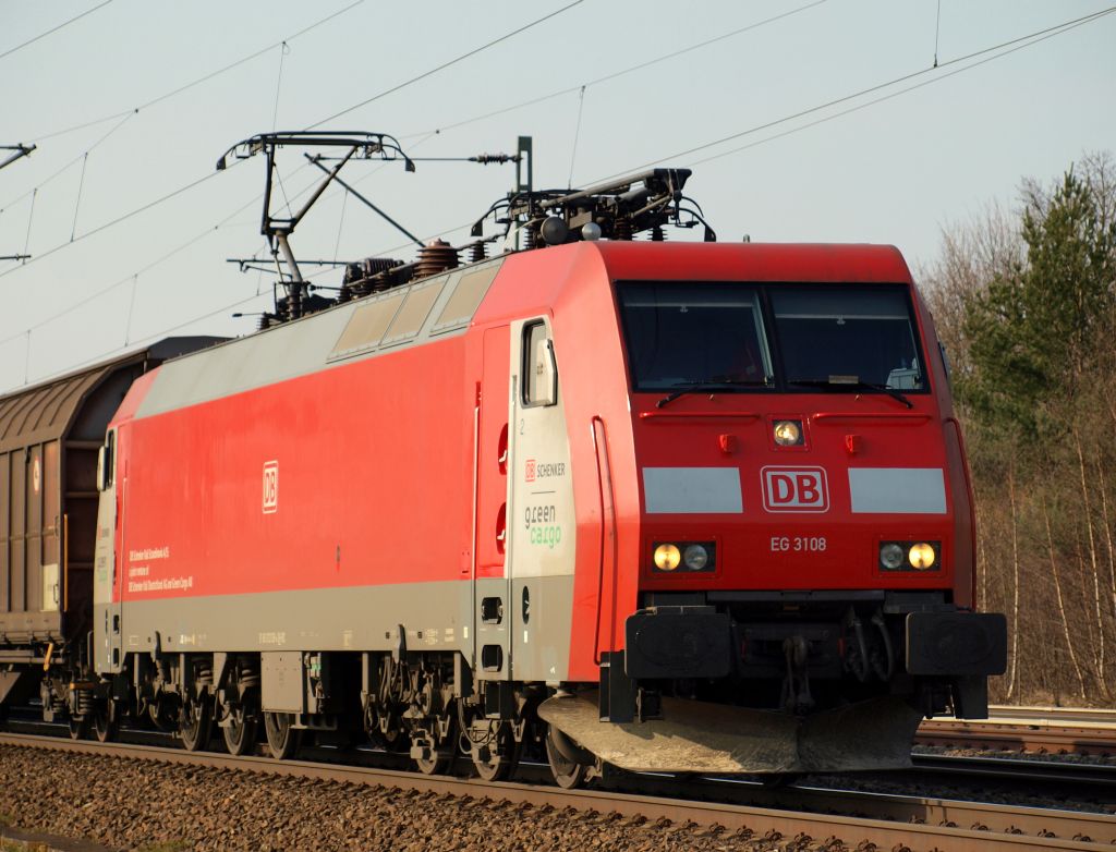 Portrait der langsam an uns vorbeifahrenden EG 3108 in Halstenbek am 20.3.