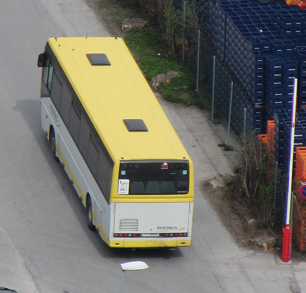 Renault Ares auf dem Weg zum Bhf. Brixlegg am 4.4.2012.