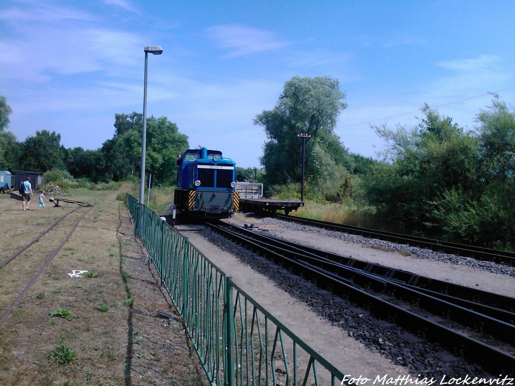 RBB 251 901 beim Rangieren im Bahnhof Putbus am 28.7.13