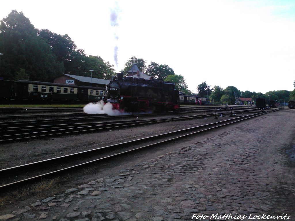 R�BB 99 1782 setzt sich langsam in Bewegung um sich in paar minuten an dem Zug der 99 1784 setzt und mit dem zug zur�ck nach G�hren f�hrt am 2.7.13