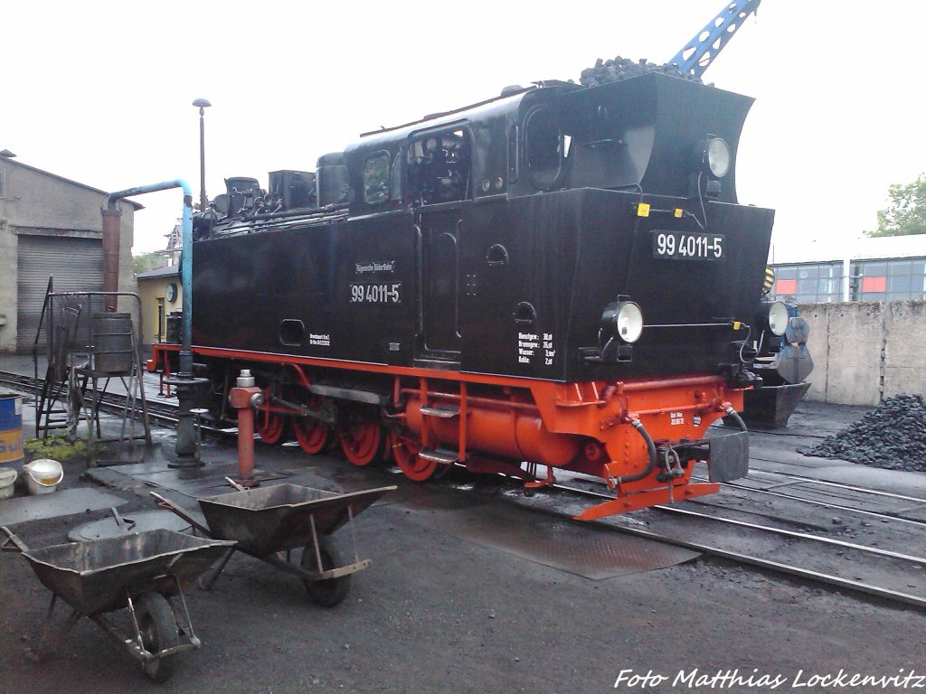 RBB 99 4011 beim Wasser Fassen in Putbus am 20.5.13