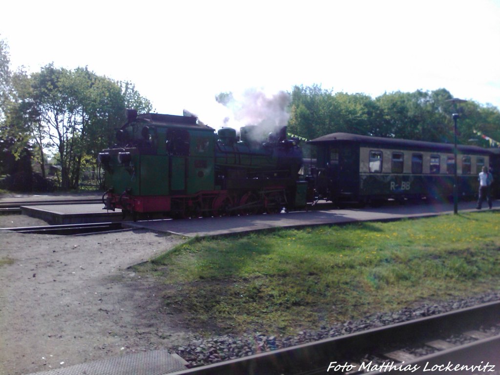 RBB Mh 53 unterwegs nach Ghren bei der Ausfahrt aus Putbus am 12.5.13