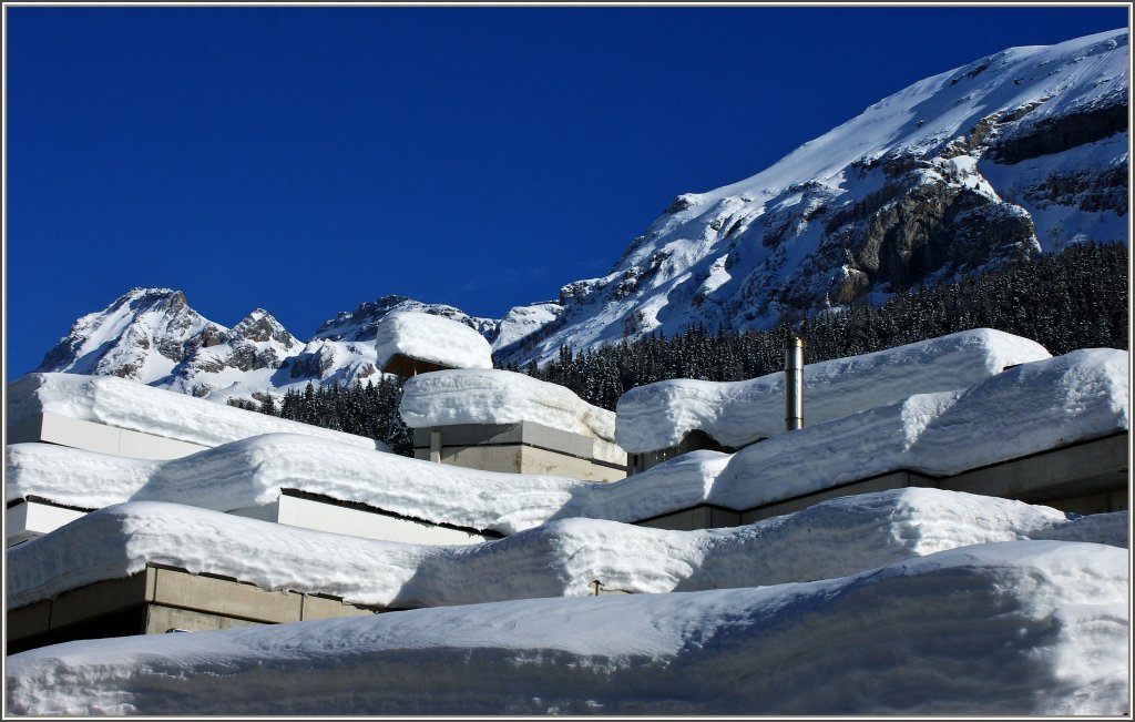 Schneebedeckte Dcher in Leukerbad
(06.02.2012)