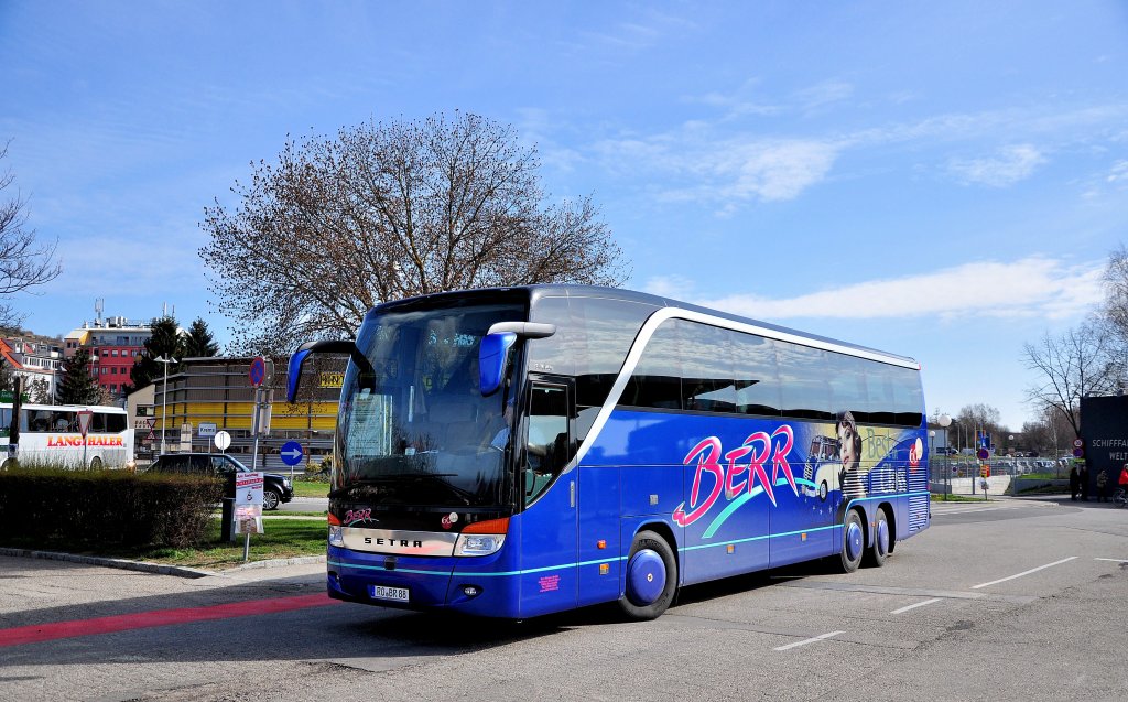 SETRA S416 HDH von BERR Reisen aus Deutschland am 14.4.2013 in Krems an der Donau.