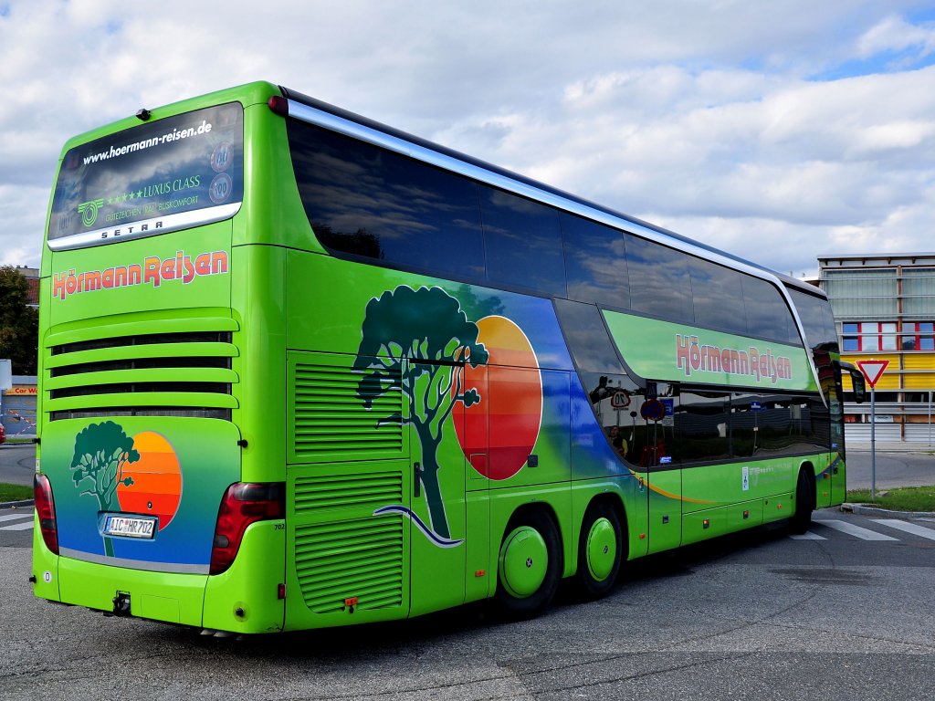 SETRA S431 DT von HRMANN Reisen aus Deutschland am 28.9.2012 in Krems an der Donau gewesen.