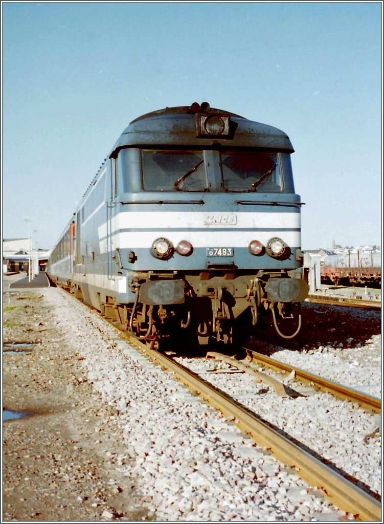 SNCF 67 483 in Dieppe.
14.02.2002