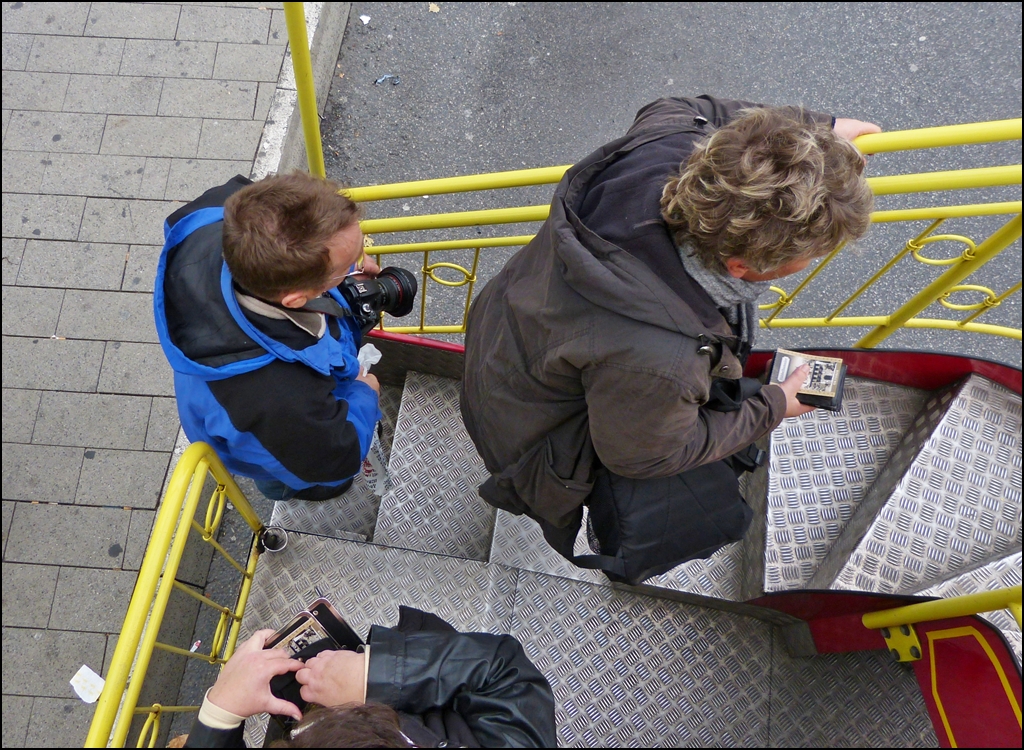 Treppensteigen, statt Liftfahren. Siegen, 13.10.2012 (Hans)