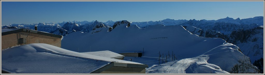 ber den Dchern vom Rochers-de-Naye.
(12.01.2012)