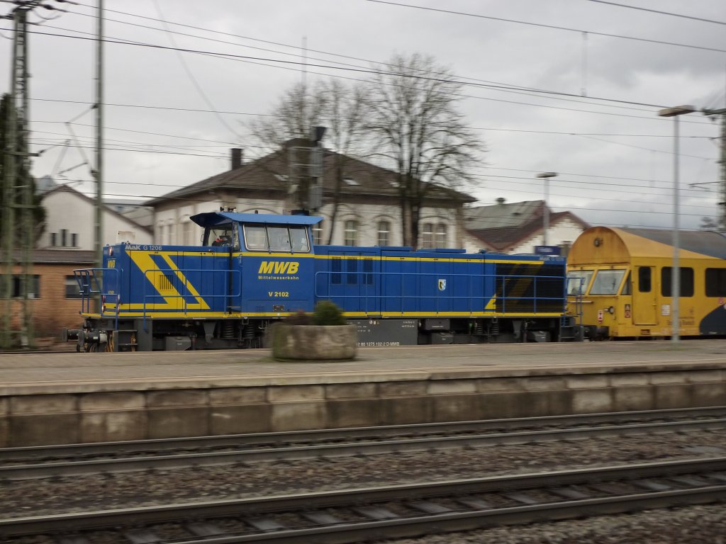 V 2102 der MWB am 21.03.10 in Fulda